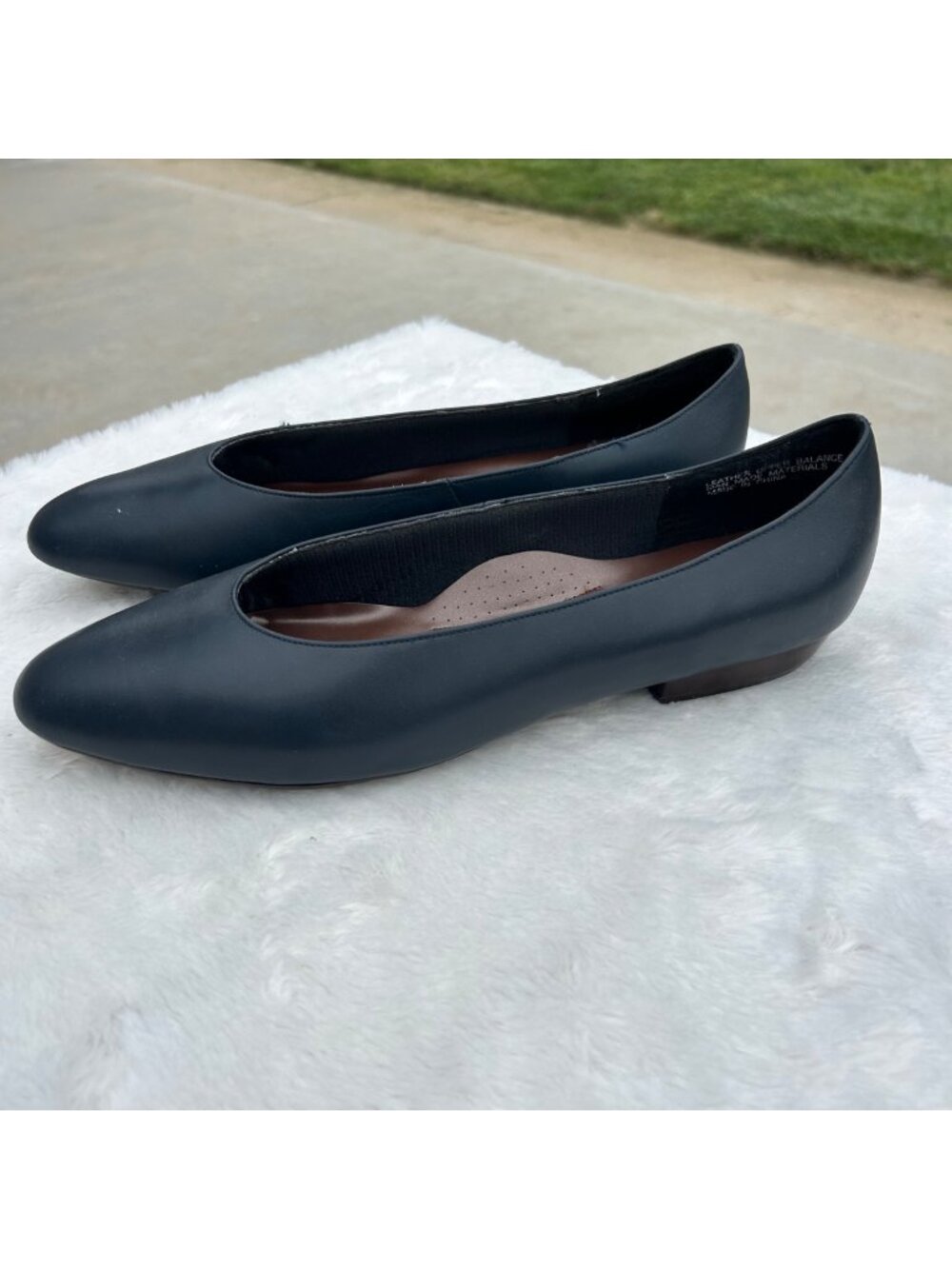 VTG Beacon Euro-Flex Navy Blue Leather Slip On Flats Casual Comfort Shoes Sz 11